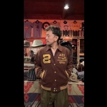 他の写真1: STUDO D' ARTISAN　 ステュディオ.ダ.ルチザン　コーデュロイ刺繍スタジアムジャケット　BROWN