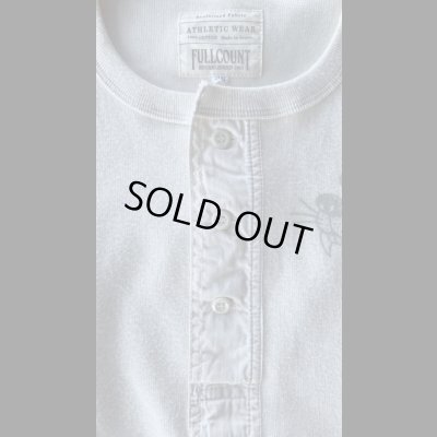 画像3: FULL COUNT(フルカウント）OrganicRibHenleyNeck（３０周年記念モデル）Liam Alvy Tatoo Design