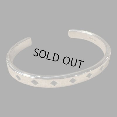 画像1: INDIANJEWELRY  Cippy Crazy Horse(シッピー クレイジーホース) インディアンジュエリー　バングル　ブレス