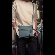 他の写真1: ITUAIS(イトゥアイス）Teleferico pouch  サコッシュ　　Taurillon Lagun (トリオンラグーン）