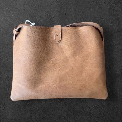 画像10: 　Sugar & Co. シュガーアンドカンパニー 　Leather　Sacoche　　レザーサコッシュ　BLACK・TAN