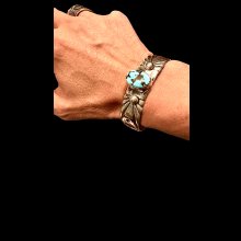 他の写真1: INDIANJEWELRY  Cippy Crazy Horse(シッピー クレイジーホース) インディアンジュエリー　ゴッドバーターコイズバングル　ブレス