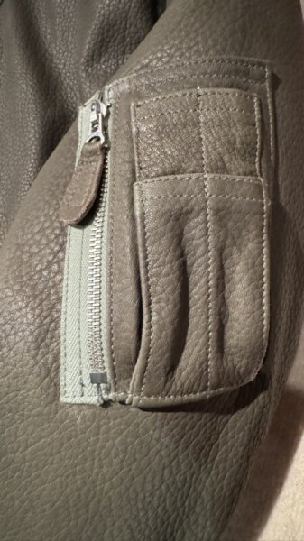 画像7: FINE CREEK  C-WORKS LEA  DEER  鹿革 MA-1  OLIVE (7)