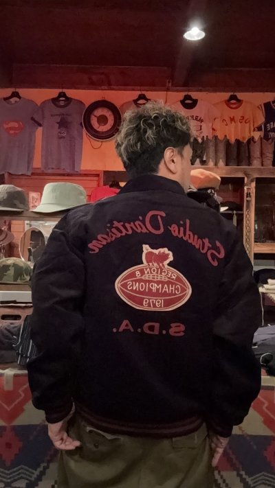 画像2: STUDO D' ARTISAN ステュディオ.ダ.ルチザン コーデュロイ刺繍スタジアムジャケット BLACK