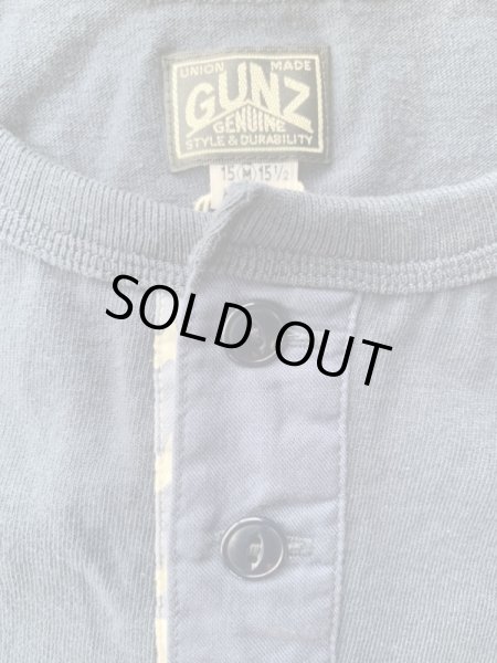 画像4: GUNZ ガンズ ヘンリーネックTEEシャツ 星条旗 ティーシャツ GUNZ  インディゴ (4)
