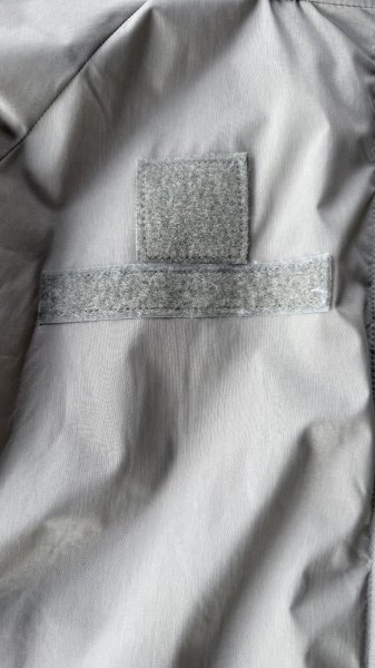 画像3: 2000年代DeadStock.米軍ECWC Parka　GEN  III LEVEL7 　　M  LONG (3)