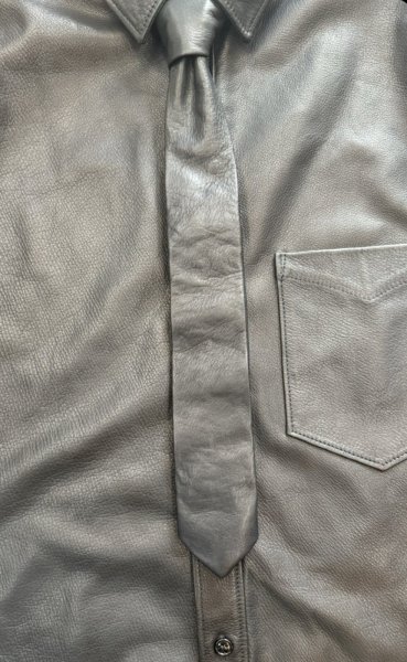 画像3: FINE CREEK  MOSSIR  CORRECT　ウォッシャブルレザー　ネクタイ　　BLACK (3)