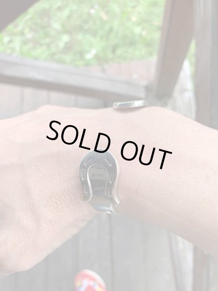 画像9: NAVAJO ナバホ族　Horseshoe Bend シルバーバングル　ターコイズ (9)