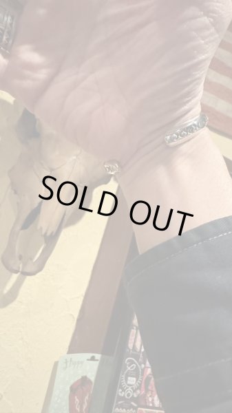 画像15: INDIANJEWELRY  Cippy Crazy Horse(シッピー クレイジーホース) インディアンジュエリー バングル ブレス (15)