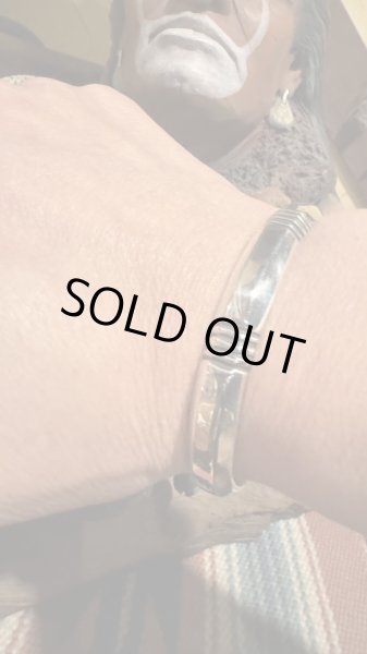 画像9: INDIANJEWELRY  Cippy Crazy Horse(シッピー クレイジーホース) インディアンジュエリー バングル ブレス (9)