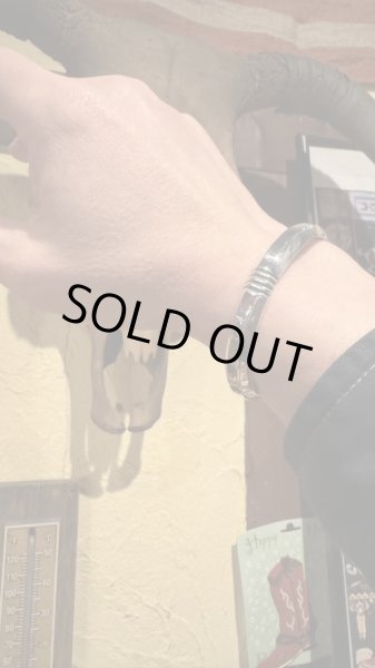 画像12: INDIANJEWELRY  Cippy Crazy Horse(シッピー クレイジーホース) インディアンジュエリー バングル ブレス (12)