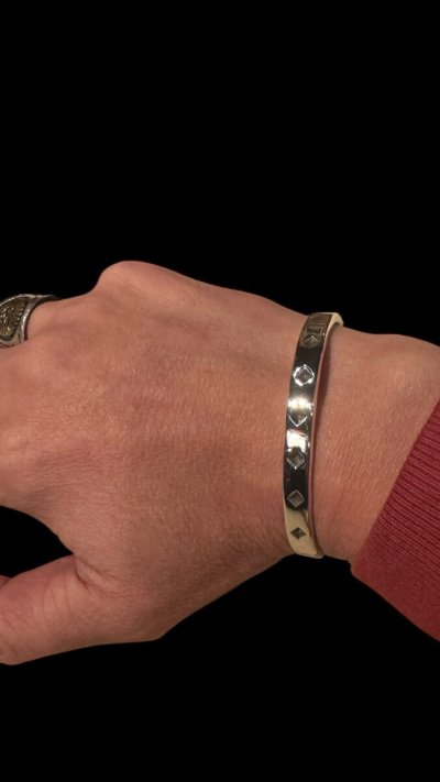 画像1: INDIANJEWELRY  Cippy Crazy Horse(シッピー クレイジーホース) インディアンジュエリー　バングル　ブレス