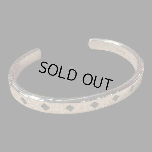 画像1: INDIANJEWELRY  Cippy Crazy Horse(シッピー クレイジーホース) インディアンジュエリー　バングル　ブレス (1)