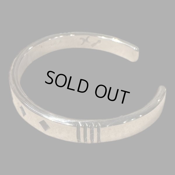 画像3: INDIANJEWELRY  Cippy Crazy Horse(シッピー クレイジーホース) インディアンジュエリー　バングル　ブレス (3)