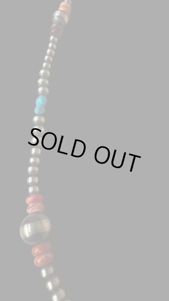 画像4: NAVAJO ナバホ族ナバホ　シルバービーズネックレス (4)