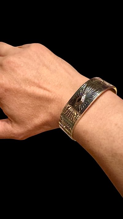 画像1: INDIANJEWELRY HOWARD NELSON ハワード.ネルソン サンバーストバングル