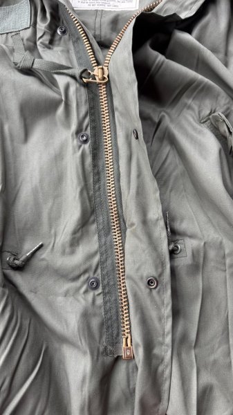 画像8: 80年代DeadStock.米軍 M-65Fish  Compleat　　S (8)