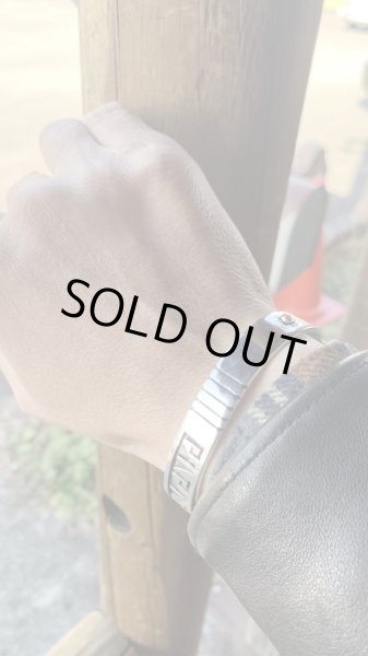 画像5: NAVAJO ナバホ族　Horseshoe Bend シルバーバングル　コーラル (5)