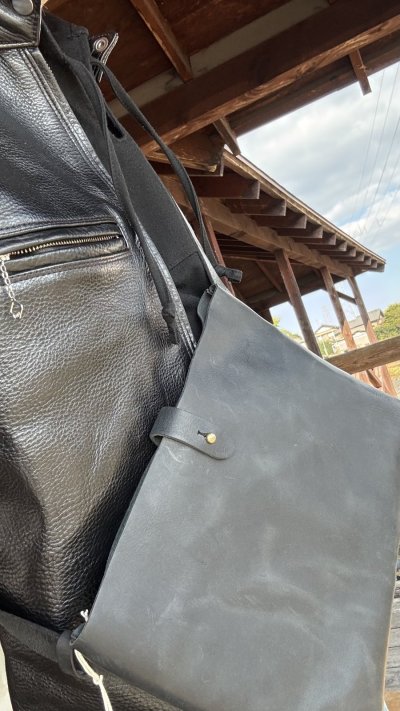 画像1: 　Sugar & Co. シュガーアンドカンパニー 　Leather　Sacoche　　レザーサコッシュ　BLACK・TAN