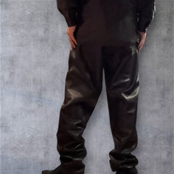 画像2: FINE CREEK  MOSSIR  OPEN DAY　ウォッシャブルレザーパンツ　　BLACK (2)
