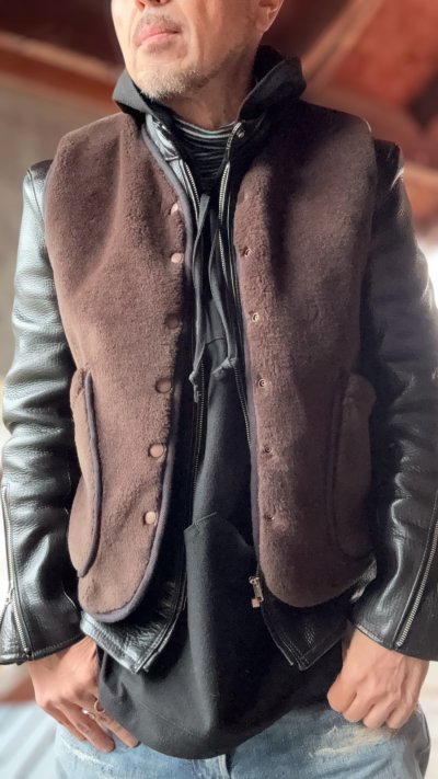 画像2: CUSHMAN クッシュマン QUILTING&FUR REVERSIBLE BOA VEST BLACK/BROWN