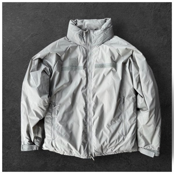 画像1: 2000年代DeadStock.米軍ECWC Parka　GEN  III LEVEL7 　　M  LONG (1)