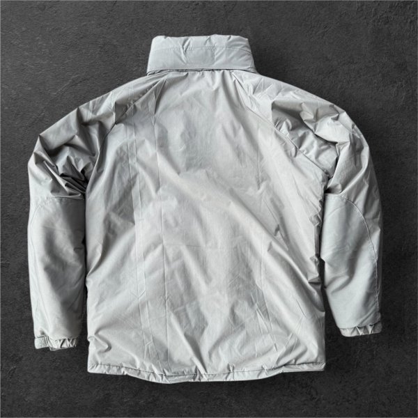 画像2: 2000年代DeadStock.米軍ECWC Parka　GEN  III LEVEL7 　　M  LONG (2)