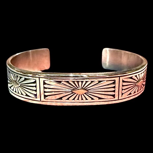 画像1: INDIANJEWELRY HOWARD NELSON  ハワード.ネルソン　サンバーストバングル (1)
