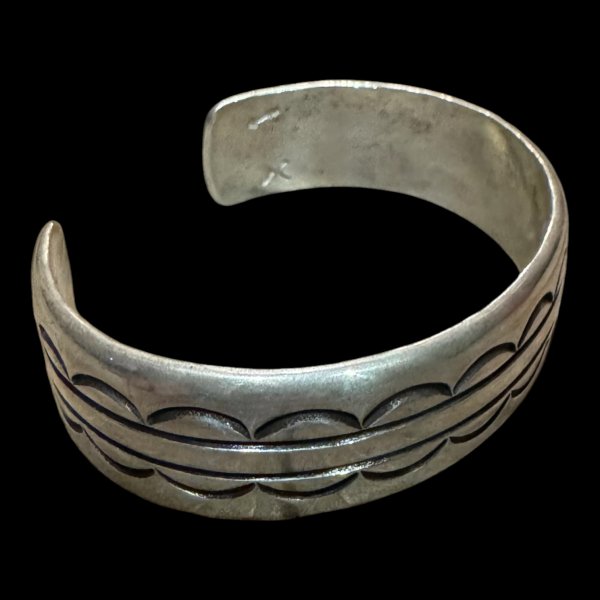 画像3: INDIANJEWELRY  Cippy Crazy Horse(シッピー クレイジーホース) インディアンジュエリー　バングル　ブレス (3)