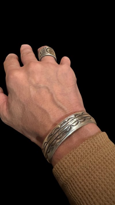 画像1: INDIANJEWELRY Cippy Crazy Horse(シッピー クレイジーホース) インディアンジュエリー バングル ブレス