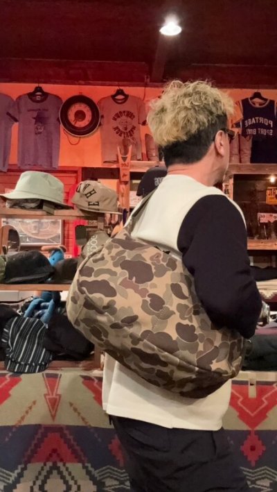 画像1: CUSHMAN クッシュマン　CANVAS MESSENGER BAG　キャンバスメッセンジャーバッグ　DUCK HUNTER CAMO