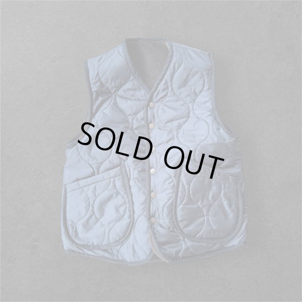 画像1: CUSHMAN　クッシュマン QUILTING&FUR　REVERSIBLE BOA VEST BLACK/BROWN (1)