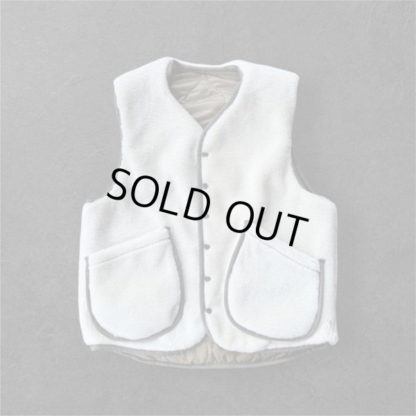 画像3: CUSHMAN　クッシュマン QUILTING&FUR　REVERSIBLE BOA VEST OLIVE/CREAM (3)