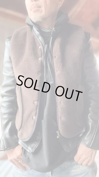 画像8: CUSHMAN　クッシュマン QUILTING&FUR　REVERSIBLE BOA VEST BLACK/BROWN (8)