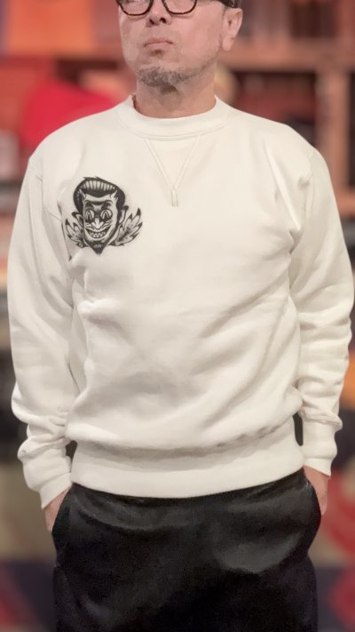 画像2: CUSHMAN(クッシュマン）PRINT SET IN SLEEVE　（HELLonWHEEL)スウェット WHITE